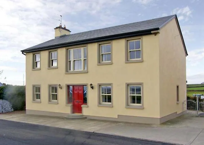 Scenic Estuary Way 3-bed In